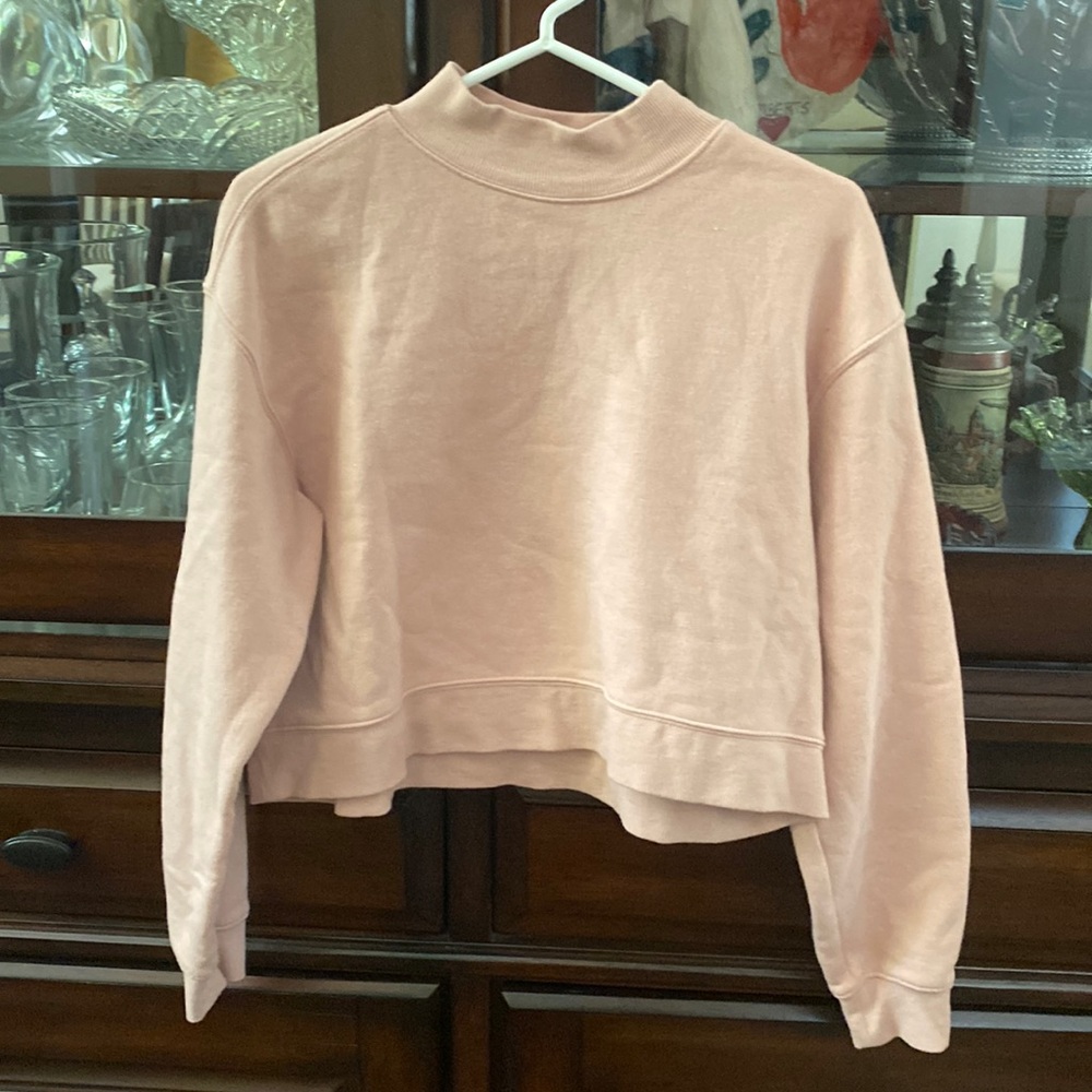 H&M vintage pink cropped sweatshirt